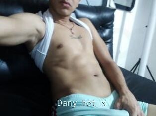 Dany_hot_x