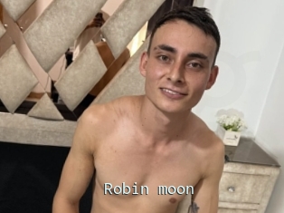 Robin_moon